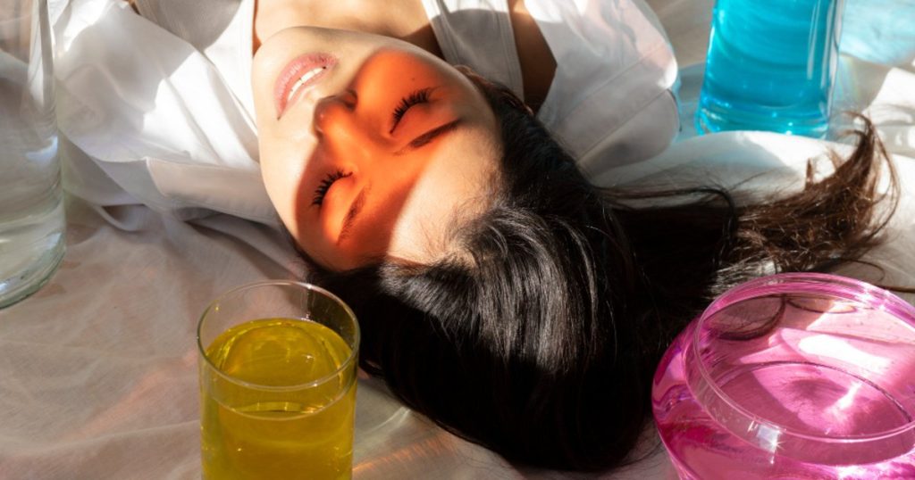 Rytinis SPF ir vakarinis retinolis: tikslus K-beauty vasaros rutinos protokolas